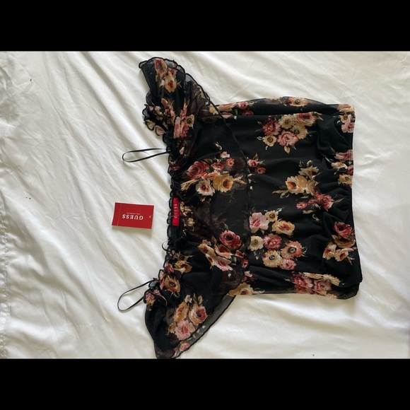 NWT guess off the shoulder mesh floral shirt✨ - Picture 4 of 4
